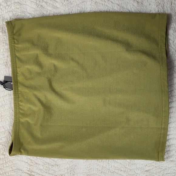 Shape Olive Slinky Acetate Ruched Front Mini Skirt Pretty Little Thing Size 6 - Picture 7 of 8